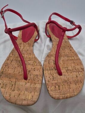 SCHUTZ Elsha Red Leather T‑Strap Cork Sandal